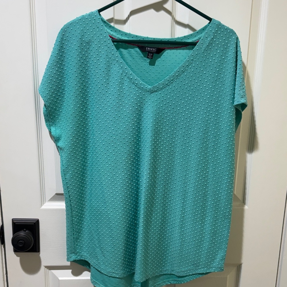 Issac Mizrahi NYC Women's Teal Textured V-Neck Short Sleeve Tee